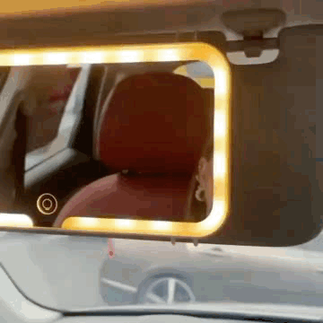 Espejo de Maquillaje con Luz LED para Auto – Recargable y Compacto